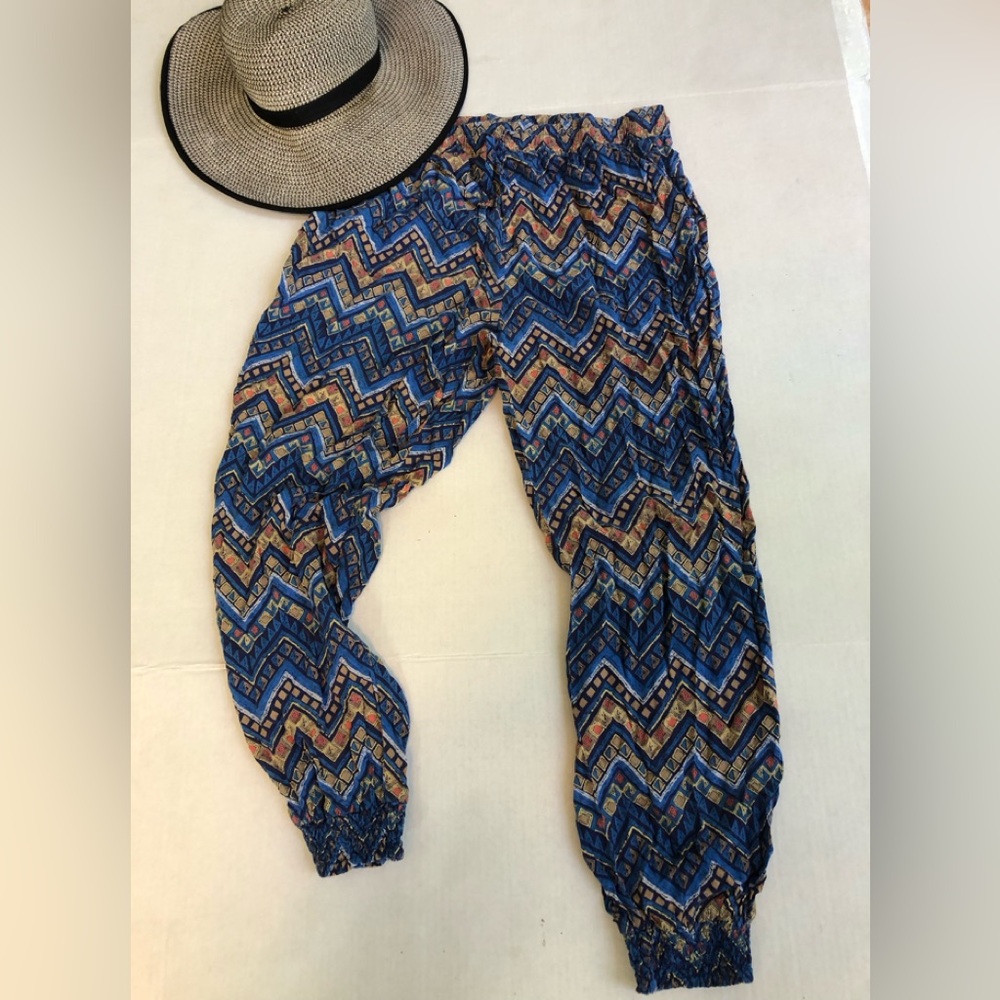 Forever 21 Tribal Print Harem Pants Size L